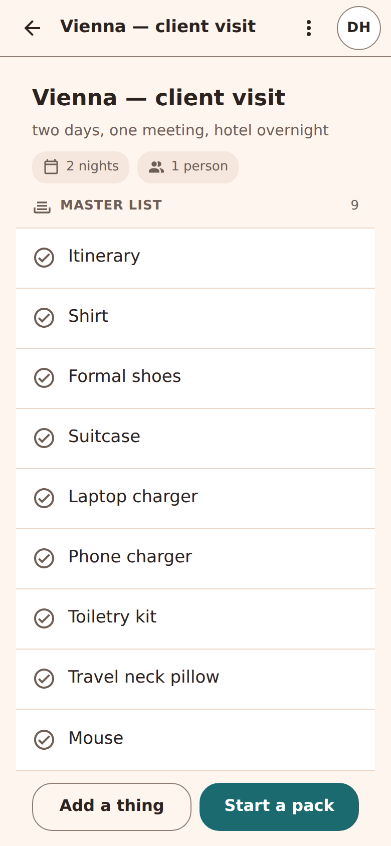 An event detail with its master list: nine items by category and a button to start a new pack.